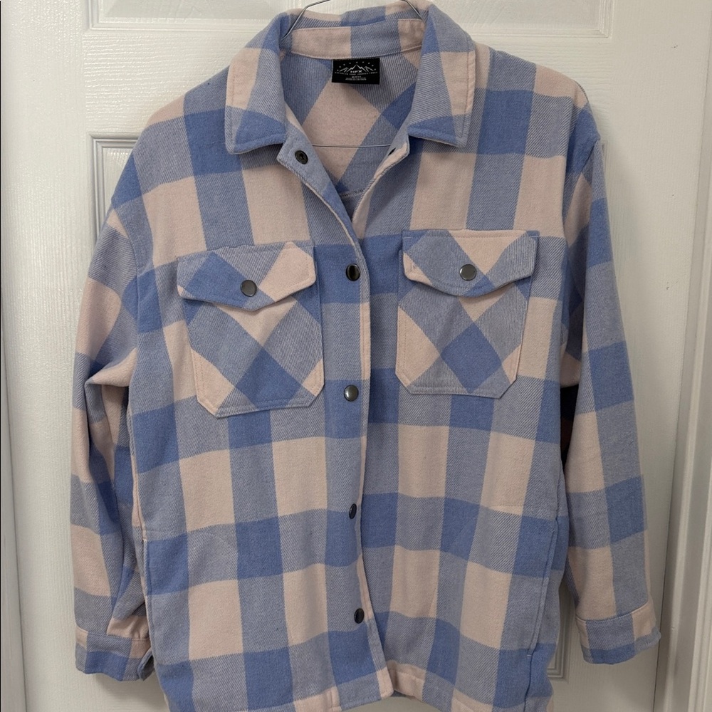 HFX Women’s Shacket - Blue and Cream Plaid Utility Jacket - size Small